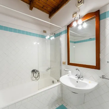 Comfortable Flat With Pool Daire Sassari