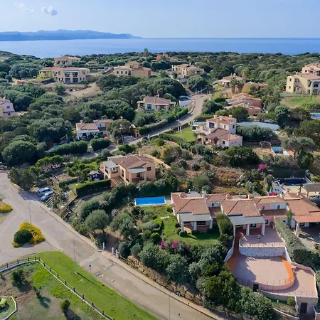 Comfortable Flat With Pool Daire