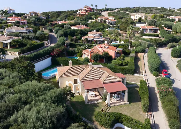 Comfortable Flat With Pool * Sassari