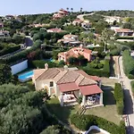 Comfortable Flat With Pool * סאסארי